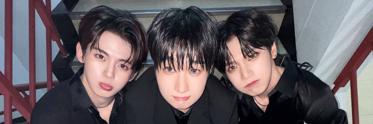 _winter_puppy_'s profile banner image