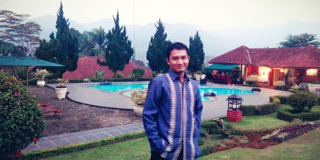 tonidayat's profile banner image