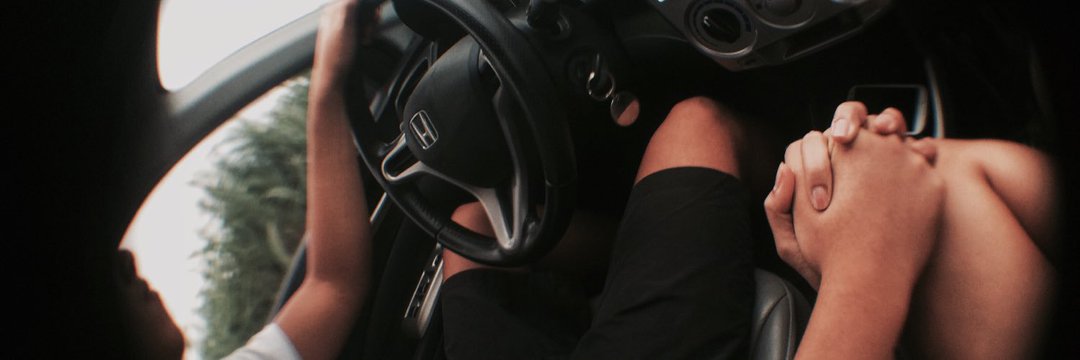 ibeehivee's profile banner image