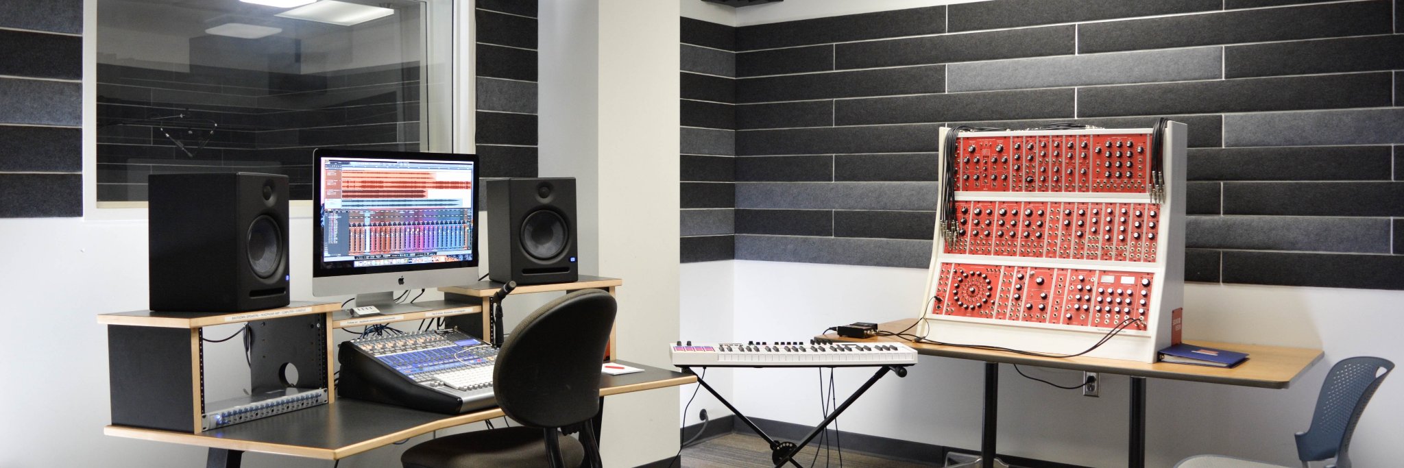 LPLstudio's profile banner image
