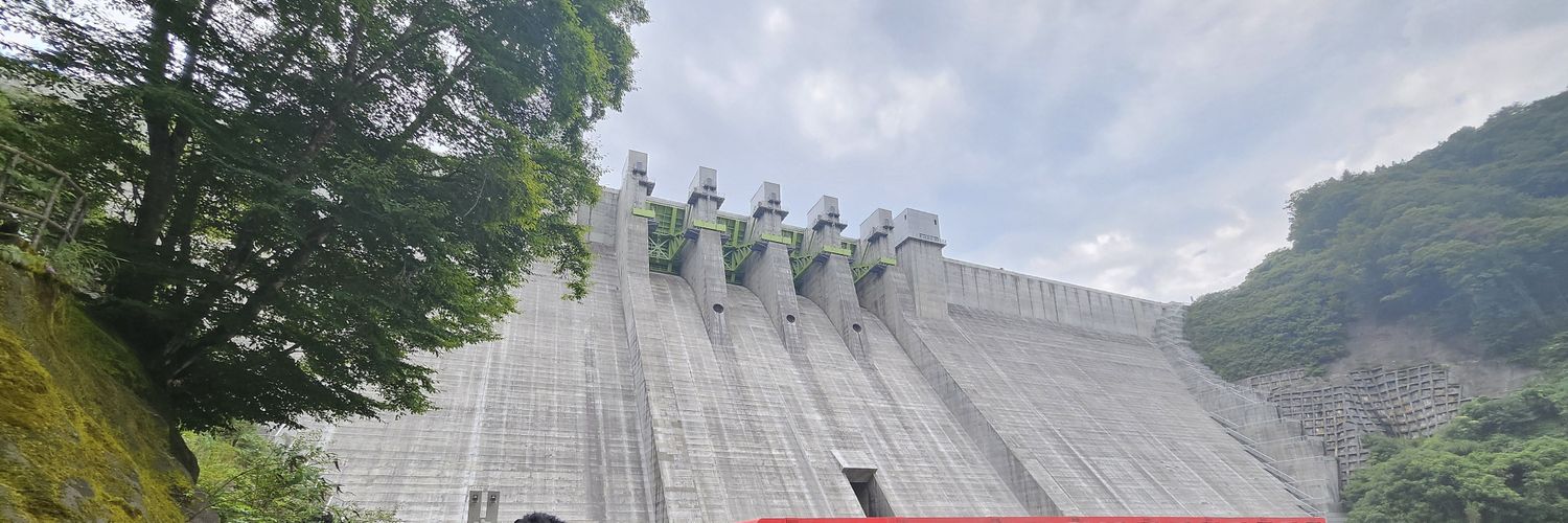 s58io19's profile banner image