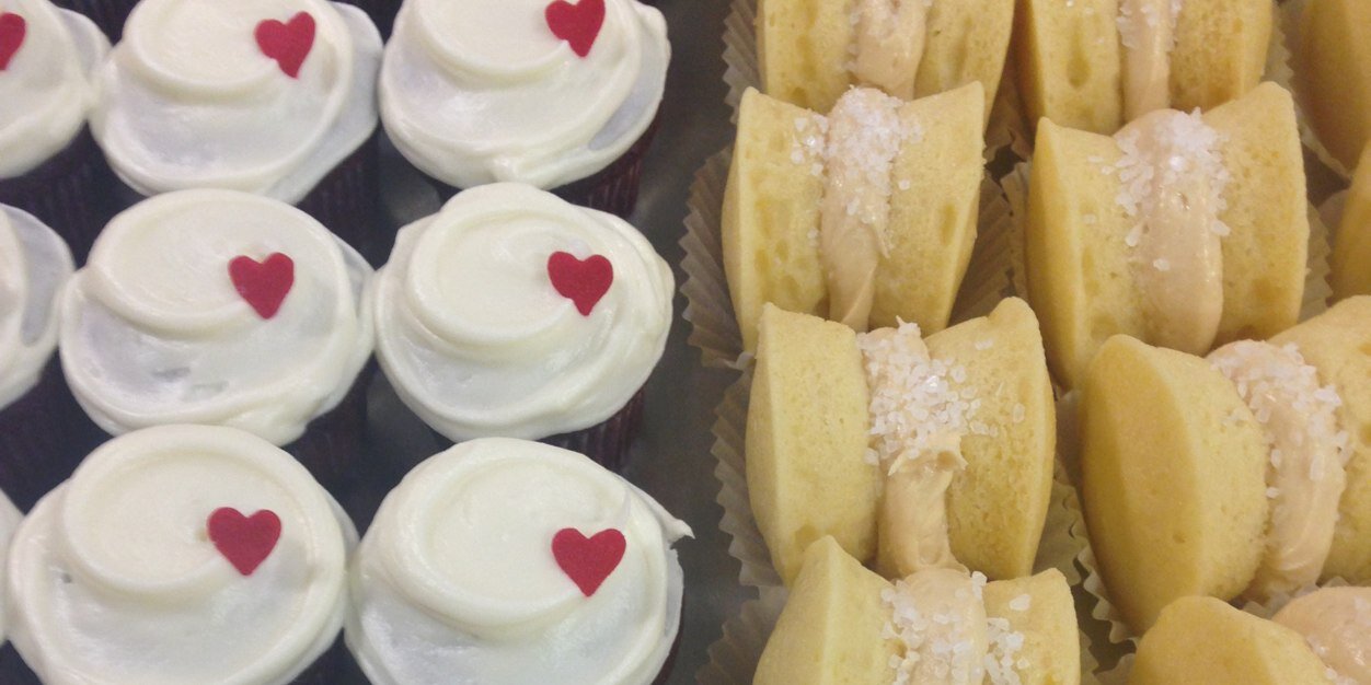 Frosted Cupcakery banner