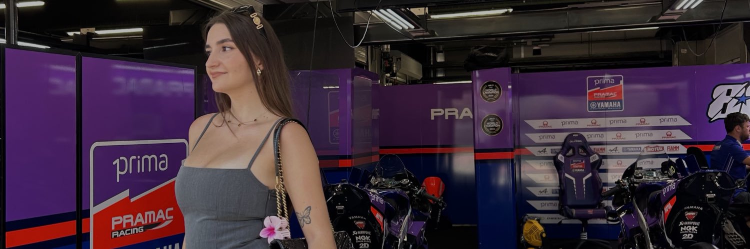 albagomzb's profile banner image
