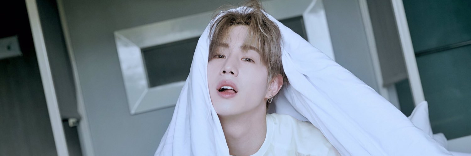feri98s's profile banner image
