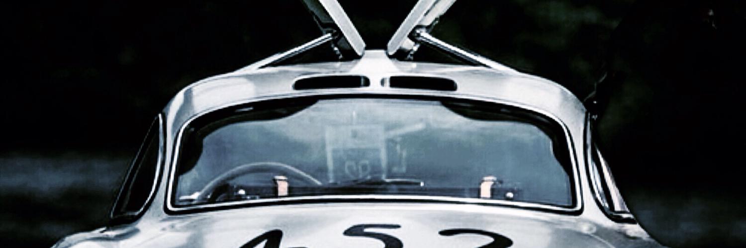 uberparisian's profile banner image