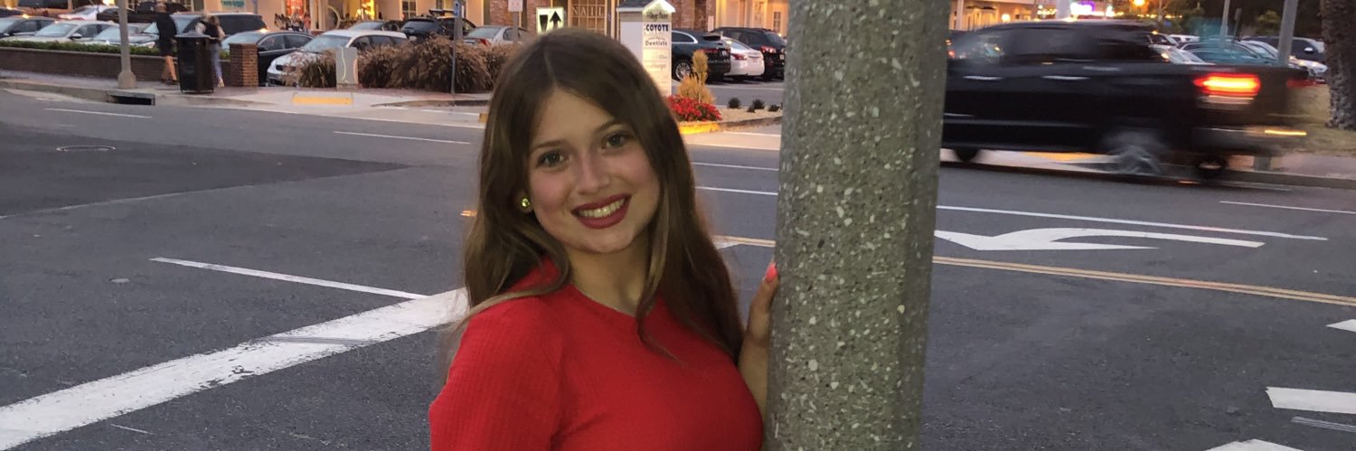 AubreeGonzalez's profile banner image