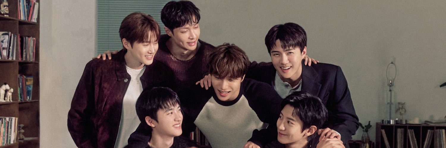 mzc__kr's profile banner image