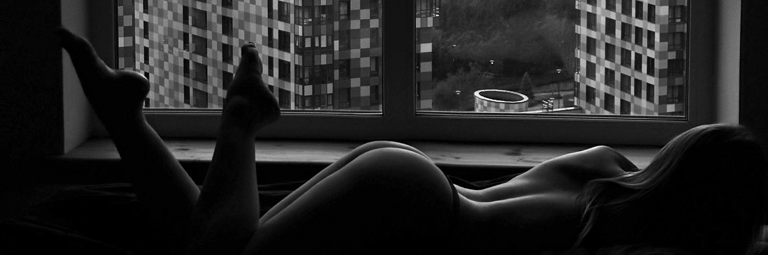 anna_lightman's profile banner image