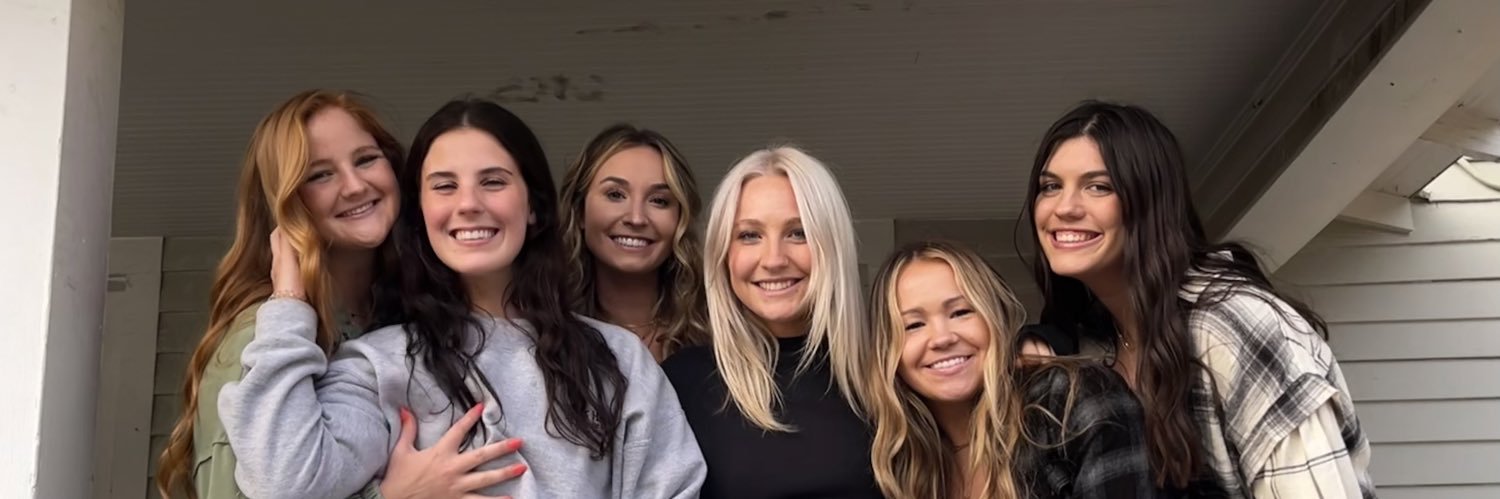 GloverHalee's profile banner image