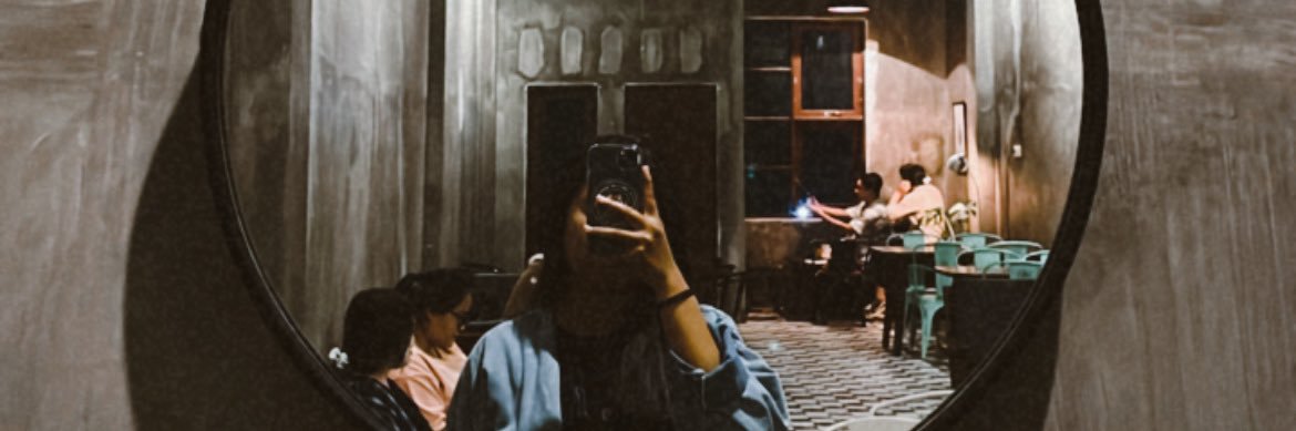 dhea_armavelly's profile banner image