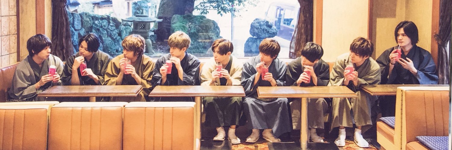 ytrn0810's profile banner image