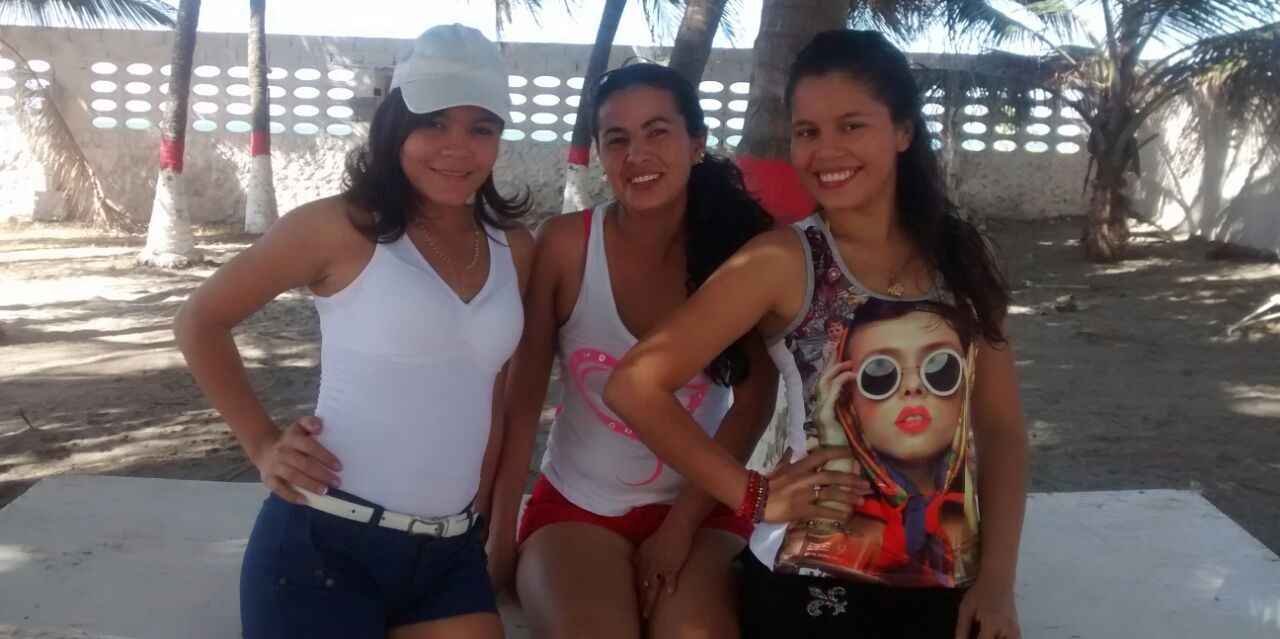 julidavila's profile banner image