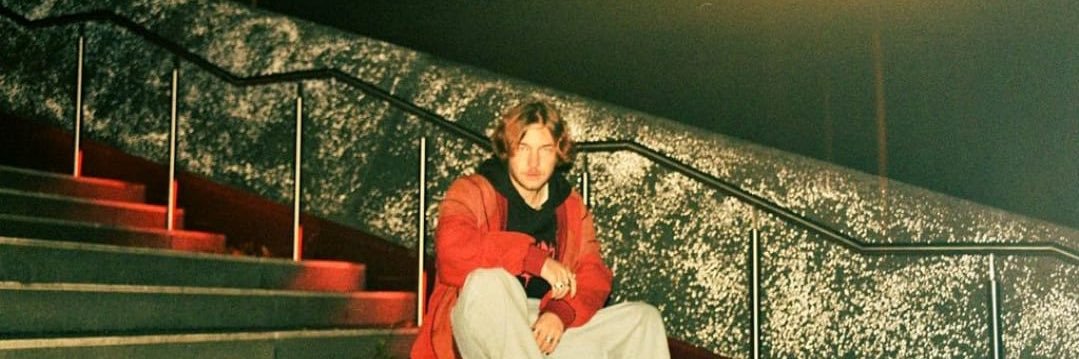 svenschwede's profile banner image
