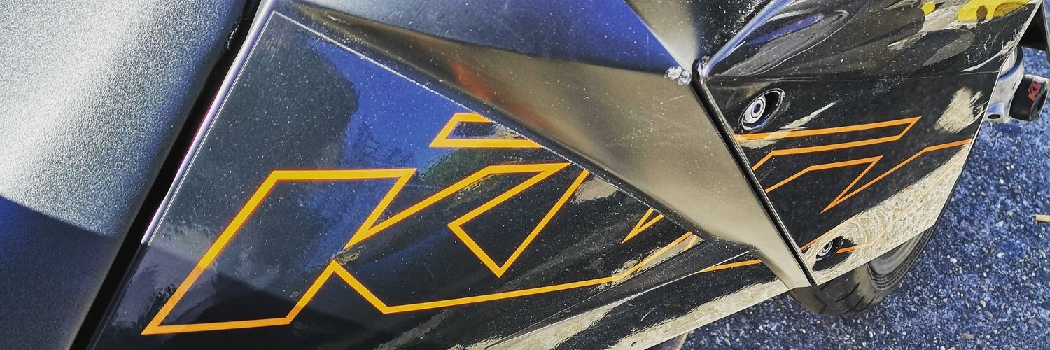 SinTuercas's profile banner image