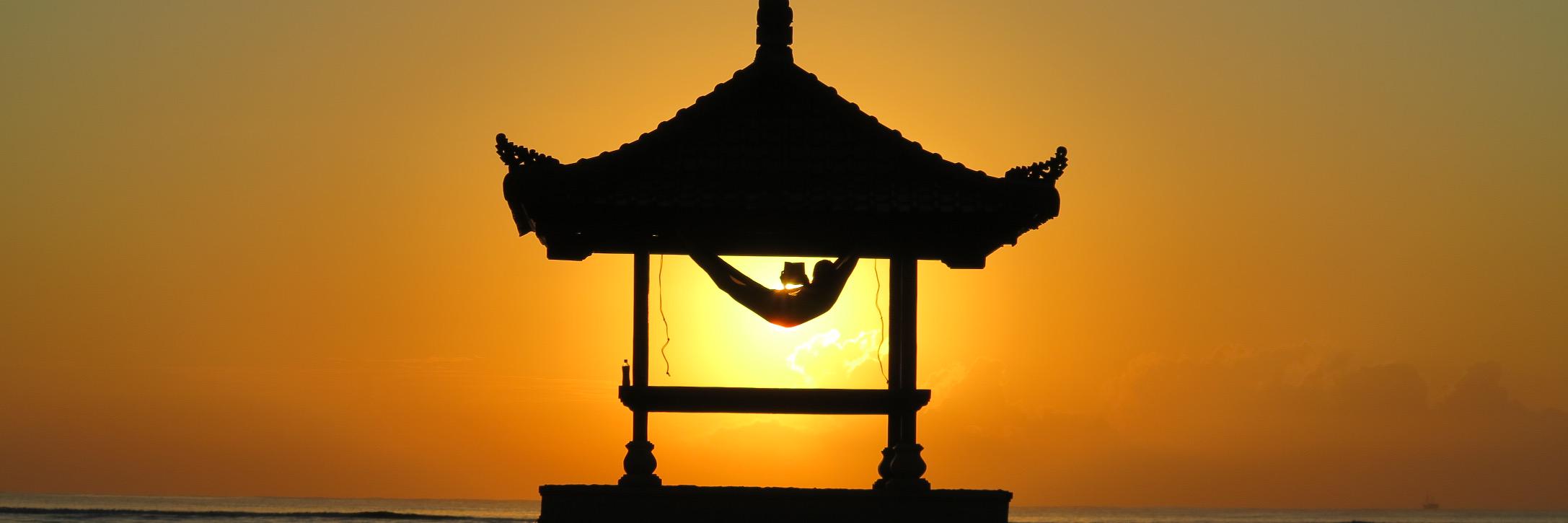 Lιѕα Mιтcнell (she/her/hers) banner