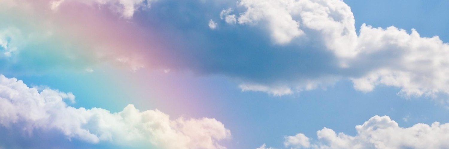 vgLeahbee's profile banner image