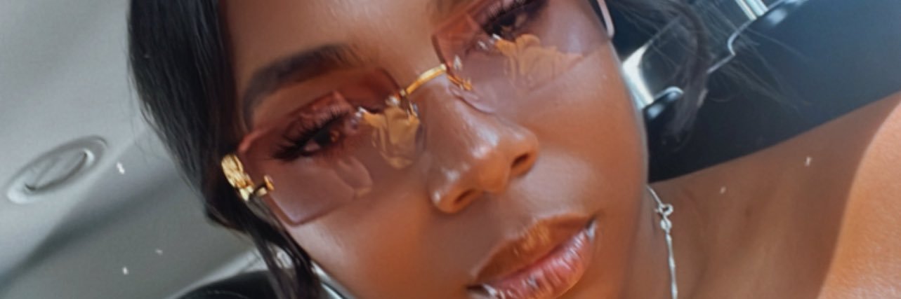 ExquisitePink_'s profile banner image