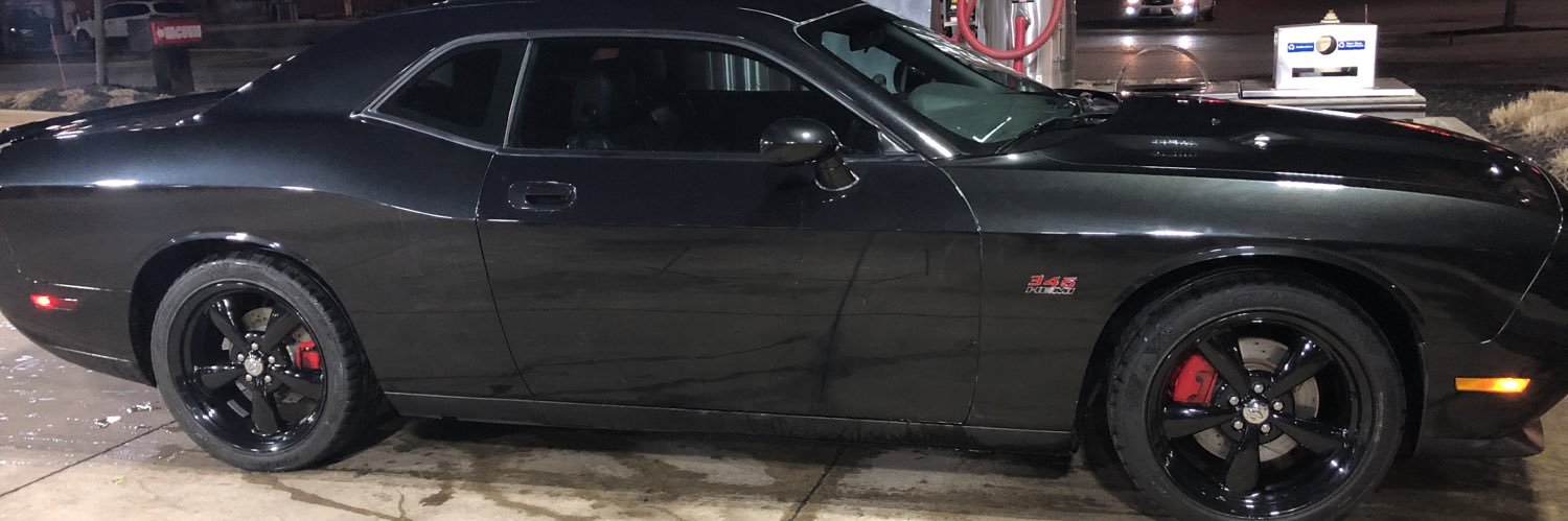 compoundV22's profile banner image