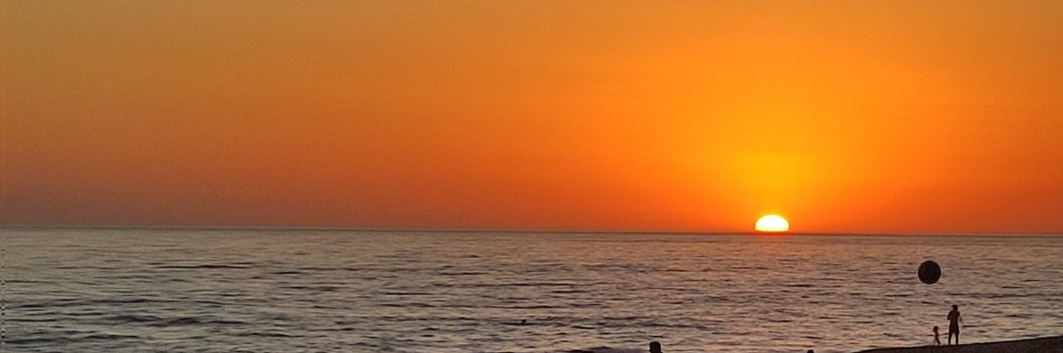 LeeonAndrea's profile banner image