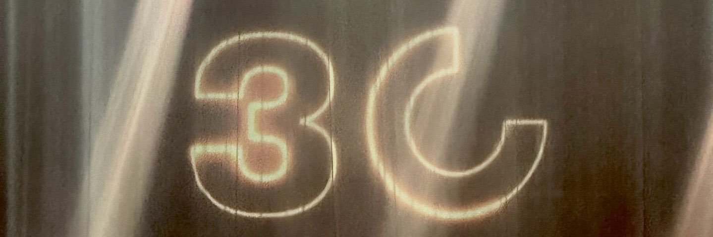 24l028's profile banner image