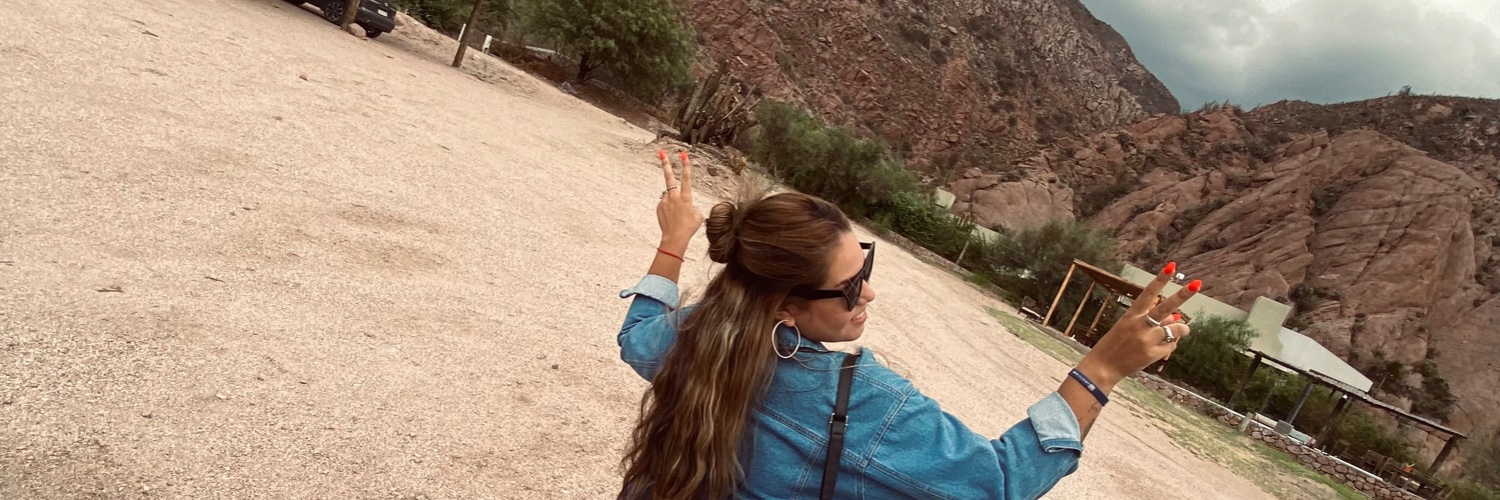 Val. banner