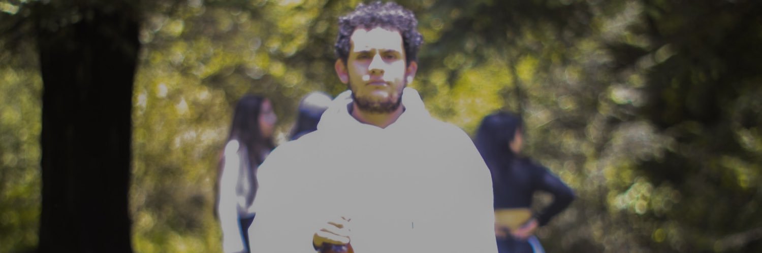 b3nrust's profile banner image