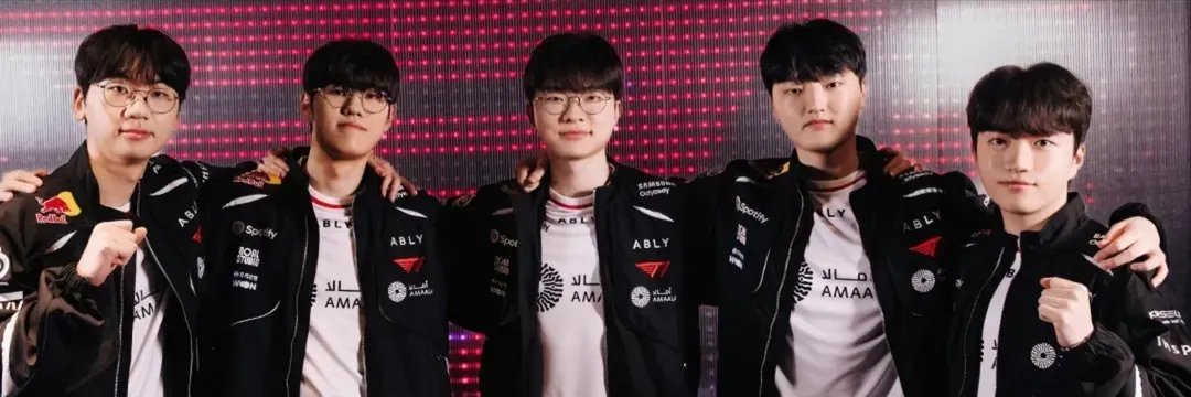 panda_latte's profile banner image
