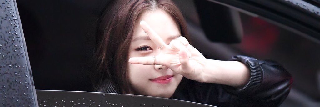 snnaeunn's profile banner image