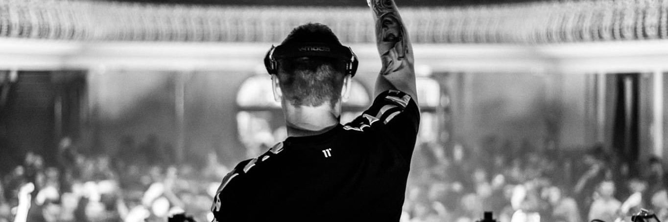 liammelly's profile banner image
