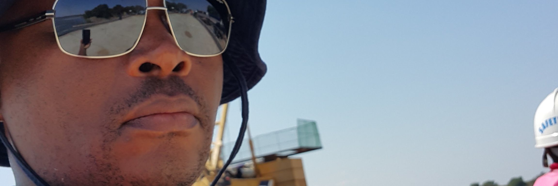 mittochit's profile banner image