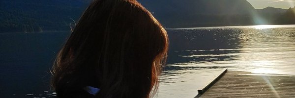 desicool21 Profile Banner