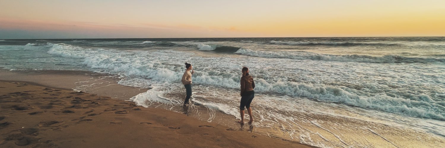 sereneHooper's profile banner image