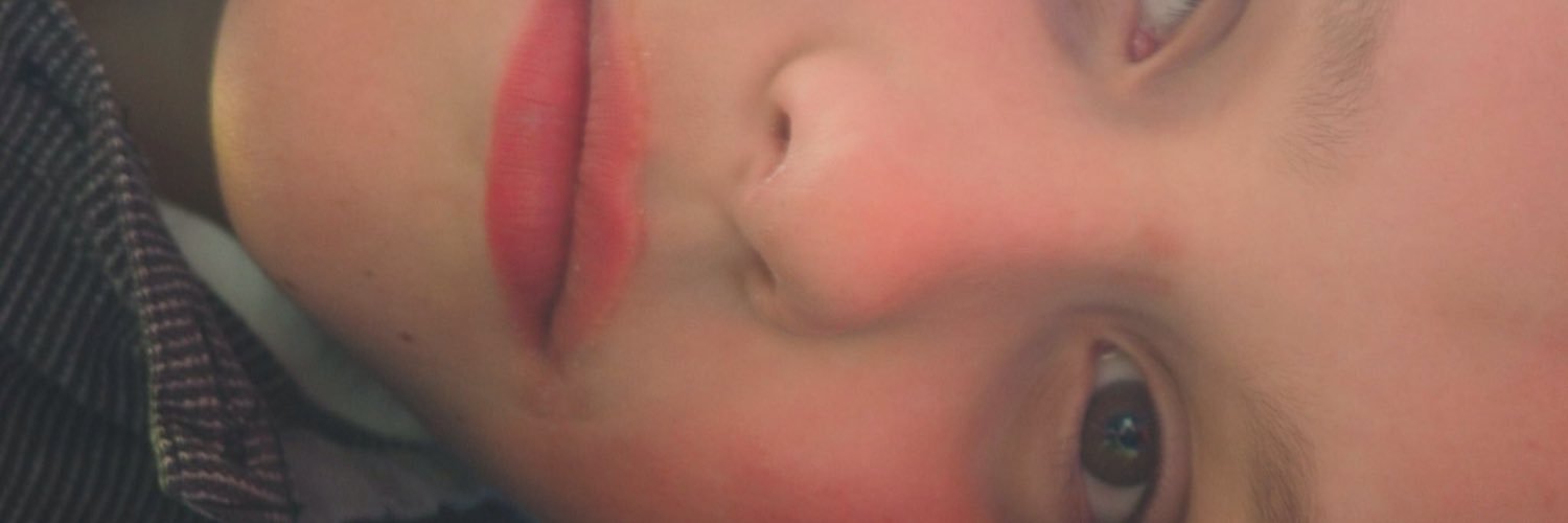 audreywji's profile banner image