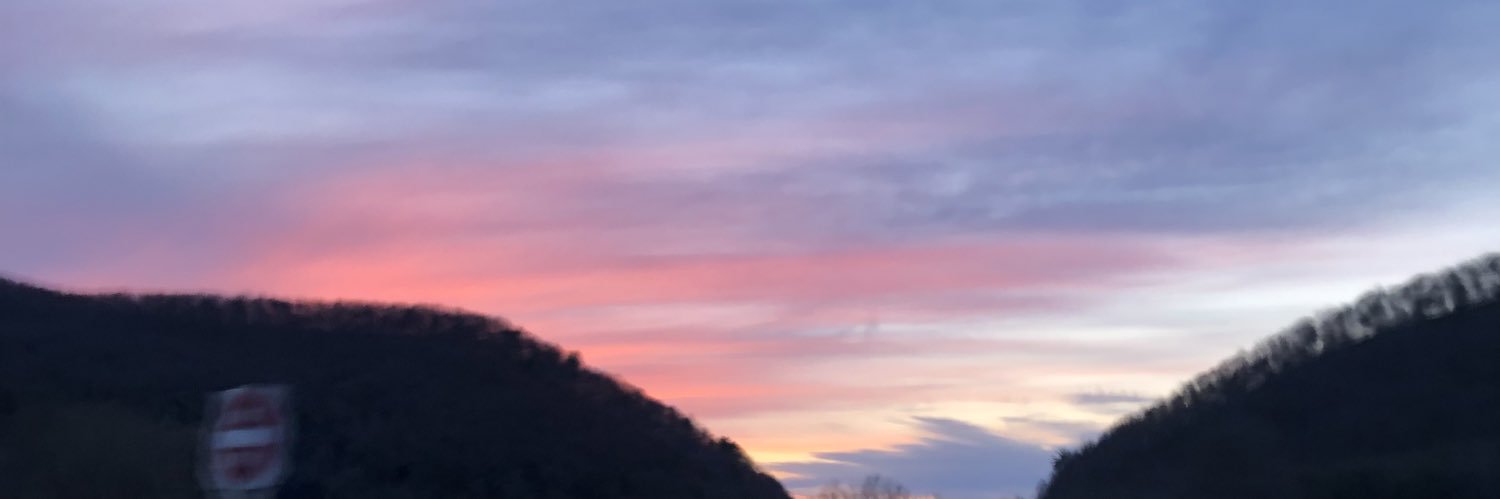 issathom's profile banner image