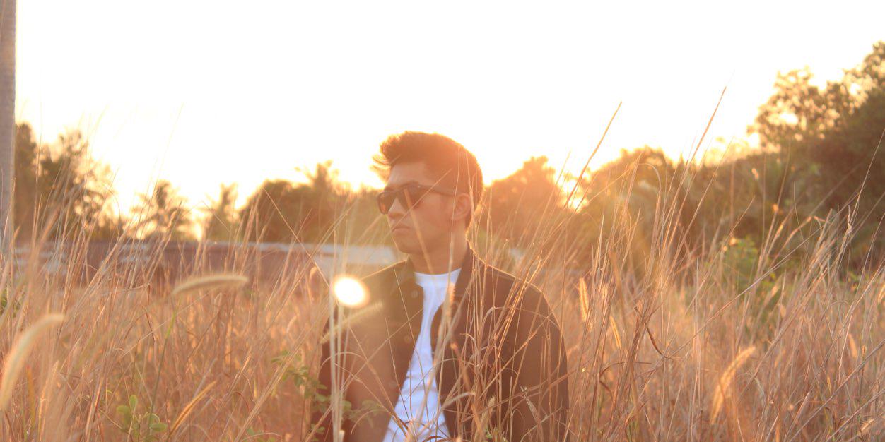 ezoooth's profile banner image