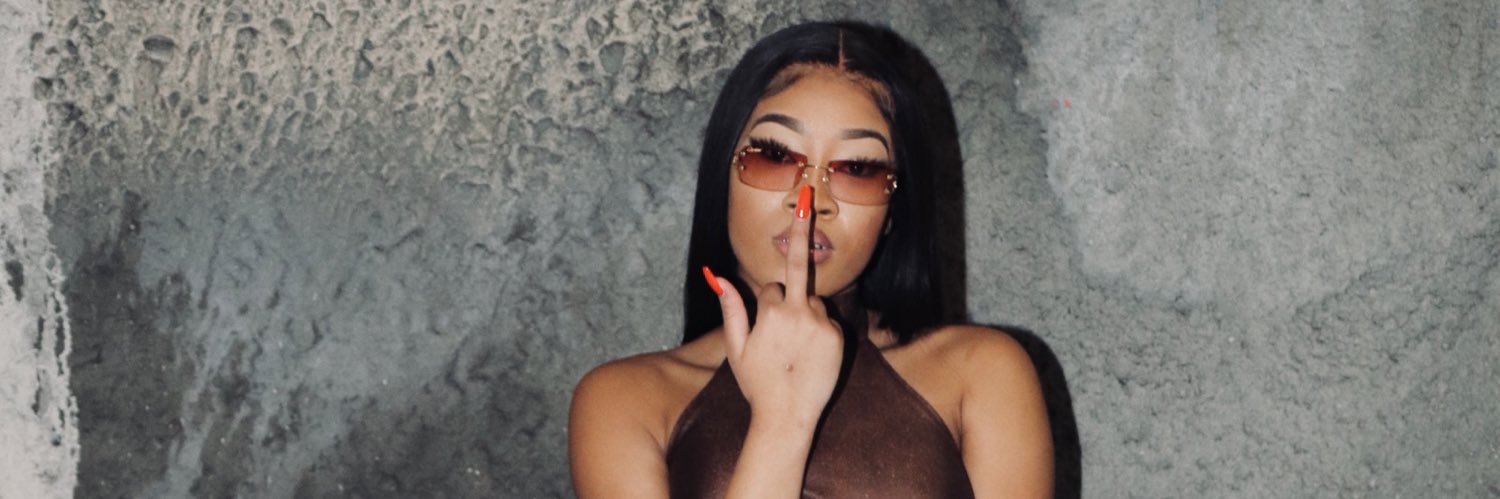 anasiaac's profile banner image