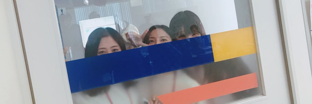 YRyxxi's profile banner image