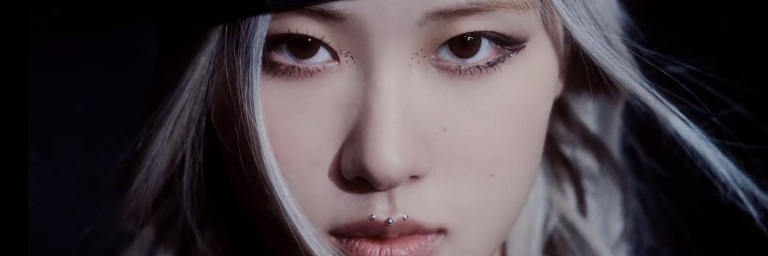 somteeb's profile banner image
