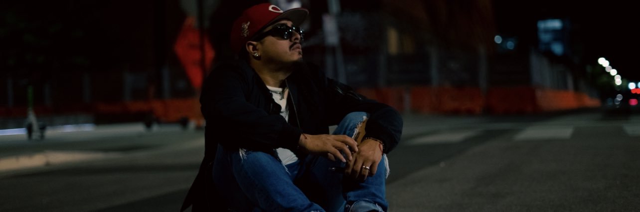 DoceEast's profile banner image