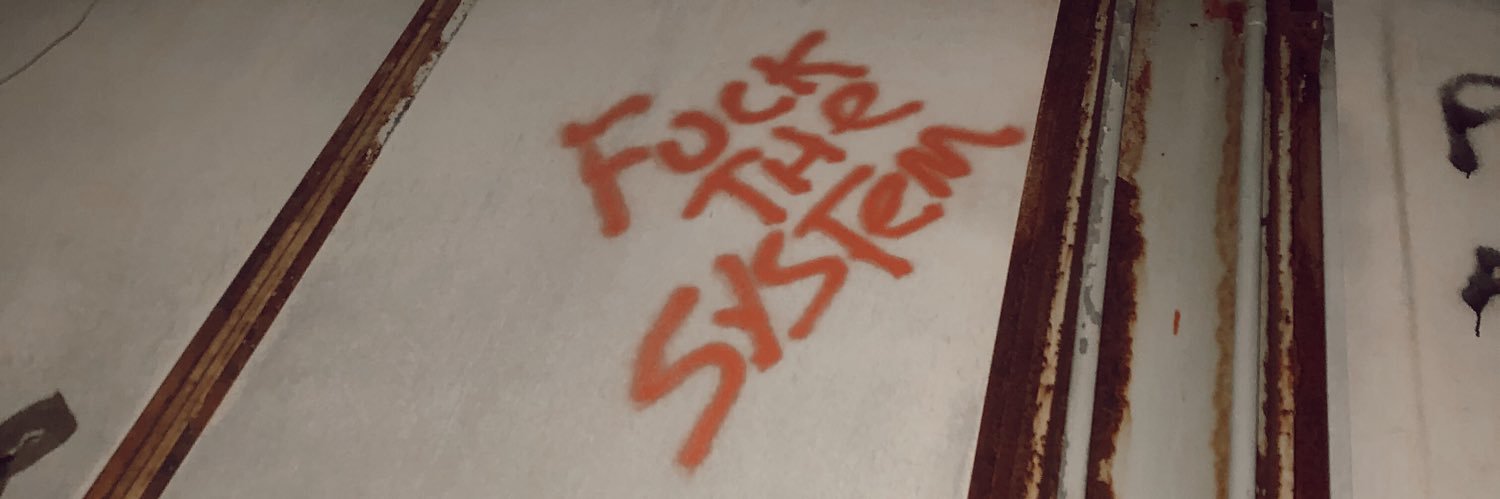 desgrl02's profile banner image