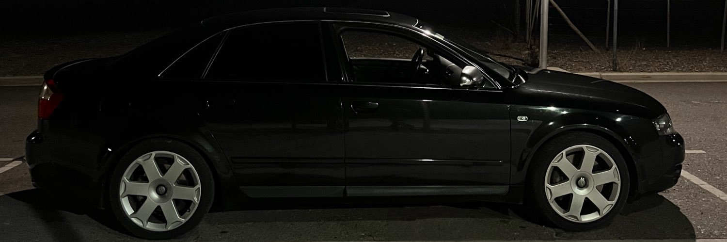 tomassantosb's profile banner image