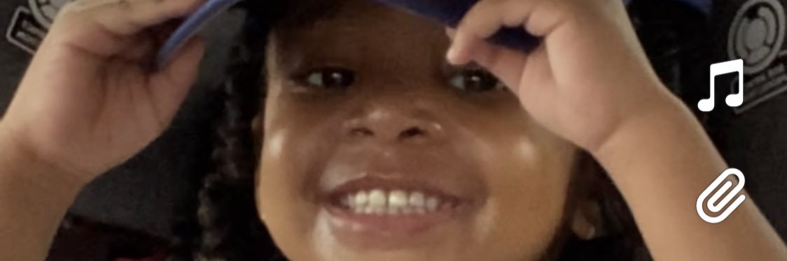 sarahzolee's profile banner image