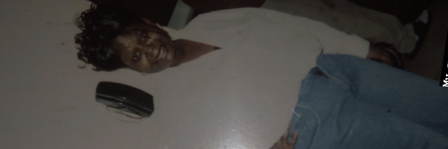 moneenicolee_'s profile banner image