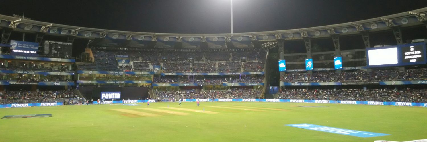 Astronaut 🚀 banner