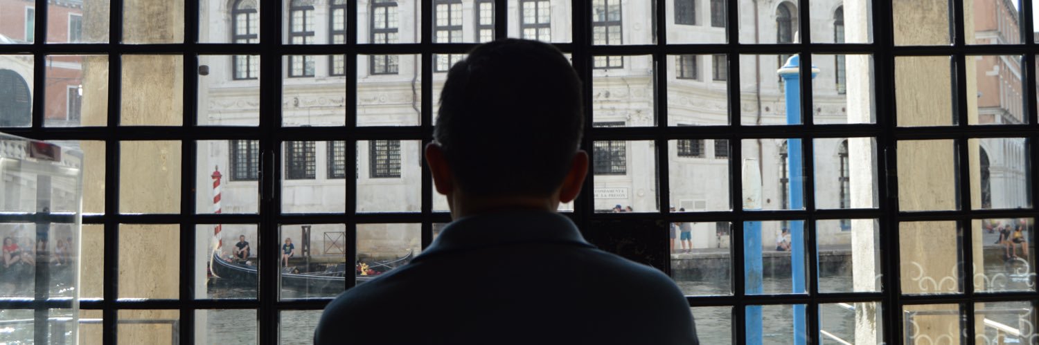 vvincenzo's profile banner image