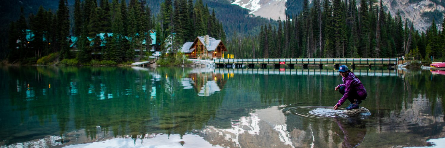 Emerald Lake Lodge banner