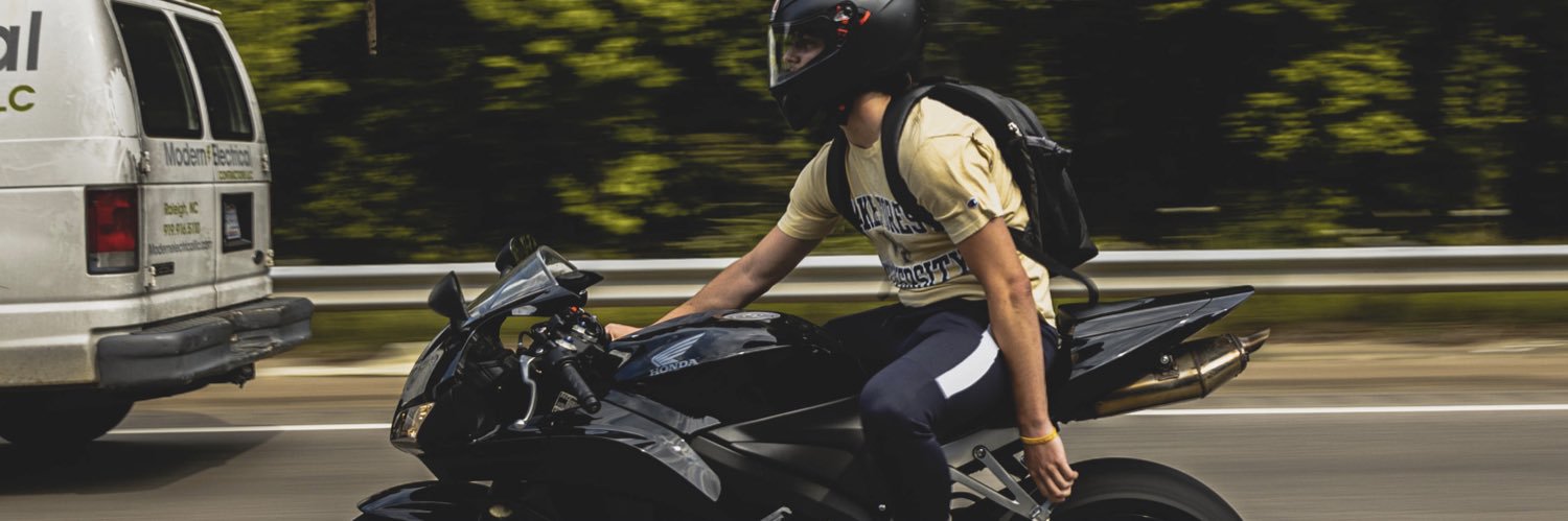j0ewilly's profile banner image