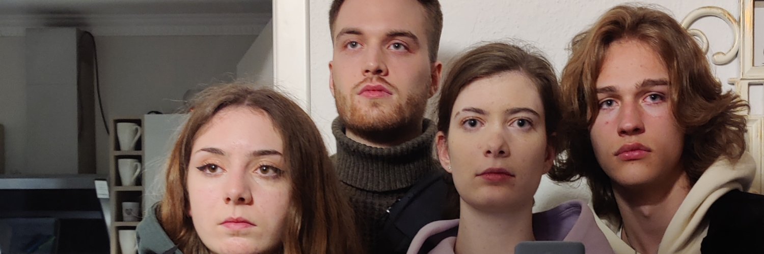nela_tra's profile banner image
