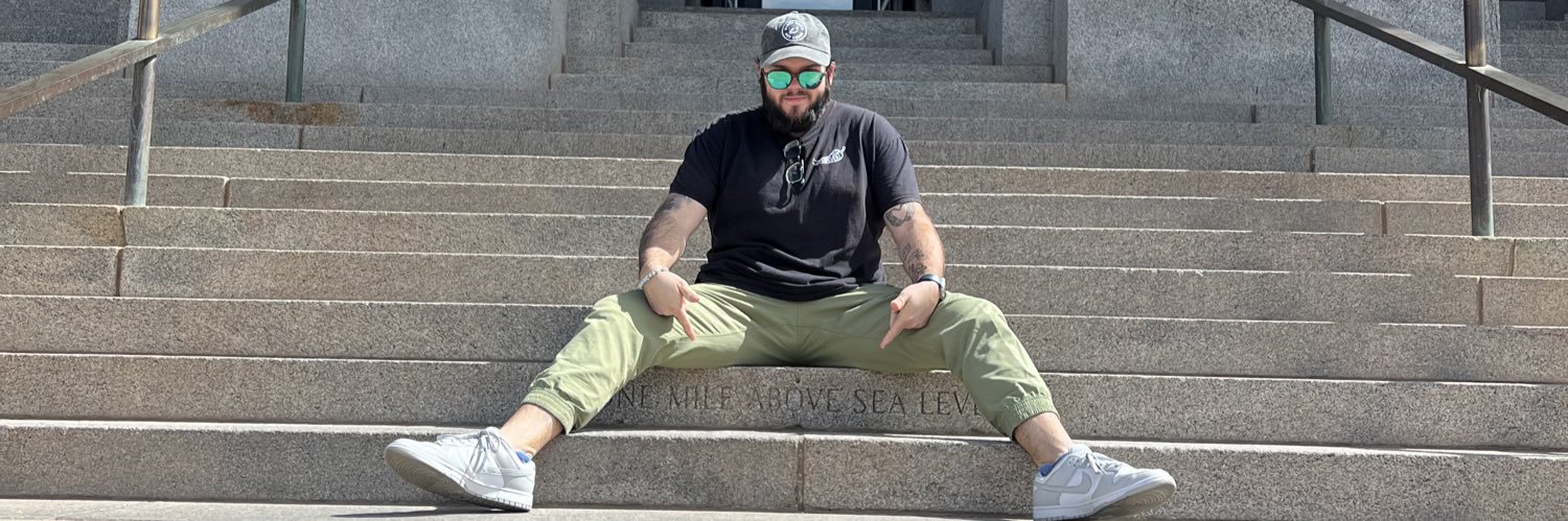dansphillips27's profile banner image