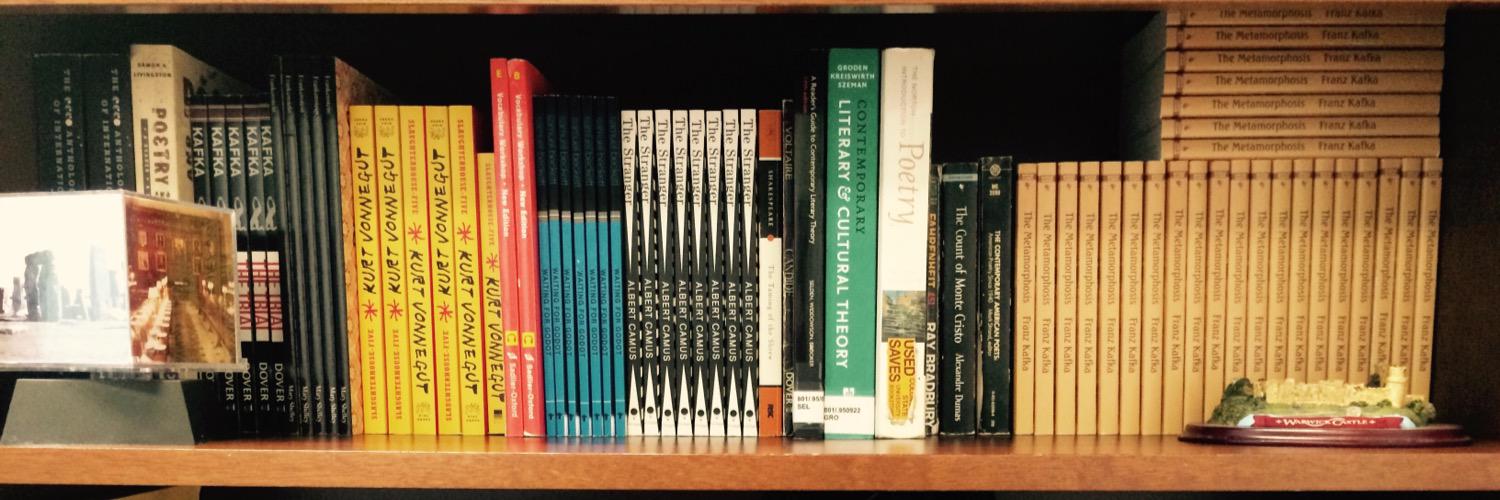 DeesesBookshelf's profile banner image